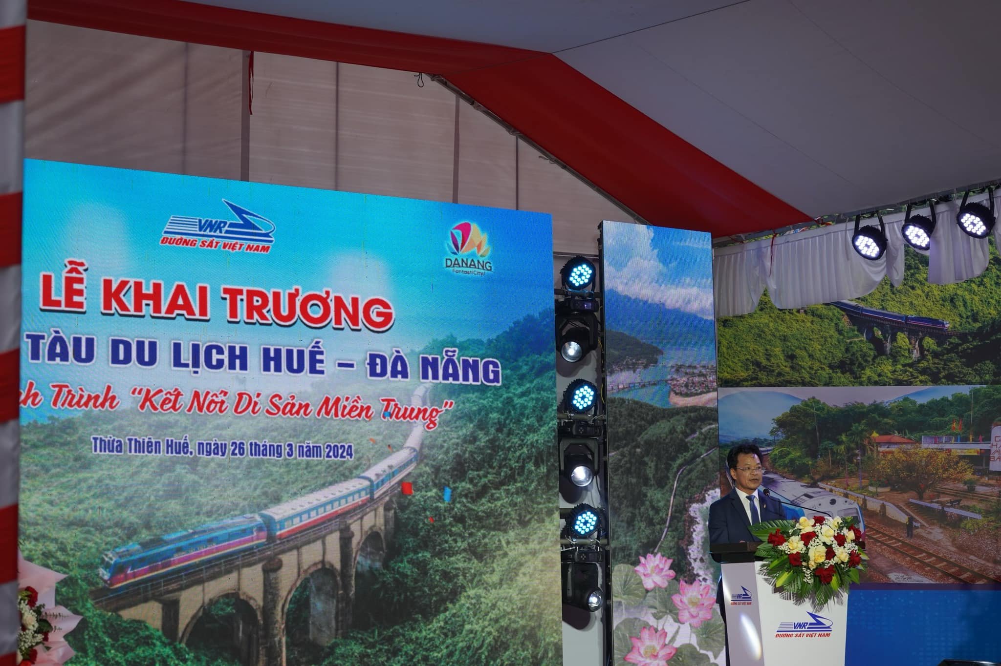 Chủ tịch Hội đồng thành viên Tổng Công ty Đường sắt Việt Nam phát biểu